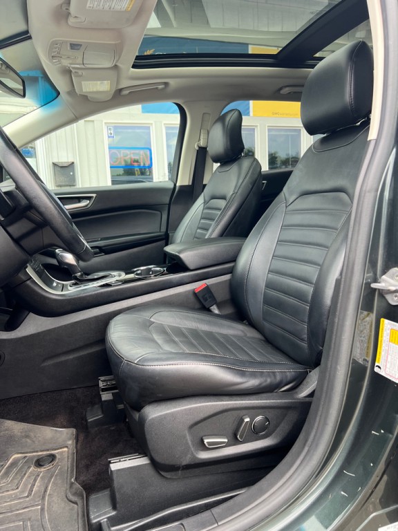 2015 Ford Edge Image 14