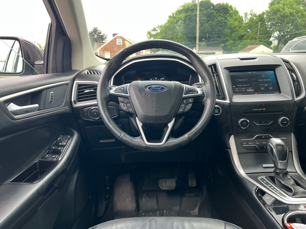 2015 Ford Edge Image 17