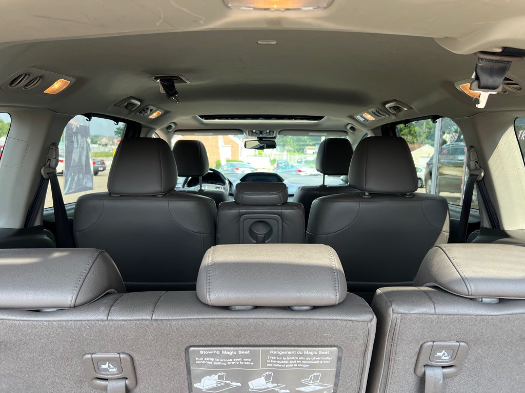 2014 Honda Odyssey Image 12