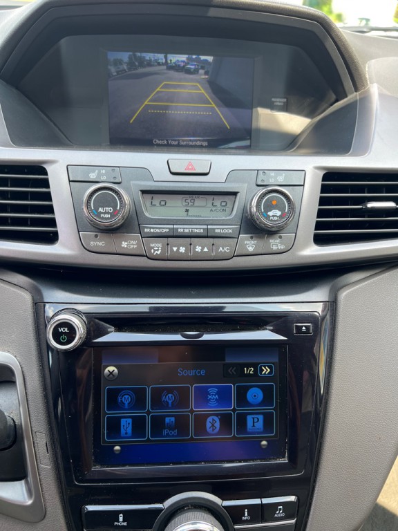 2014 Honda Odyssey Image 24