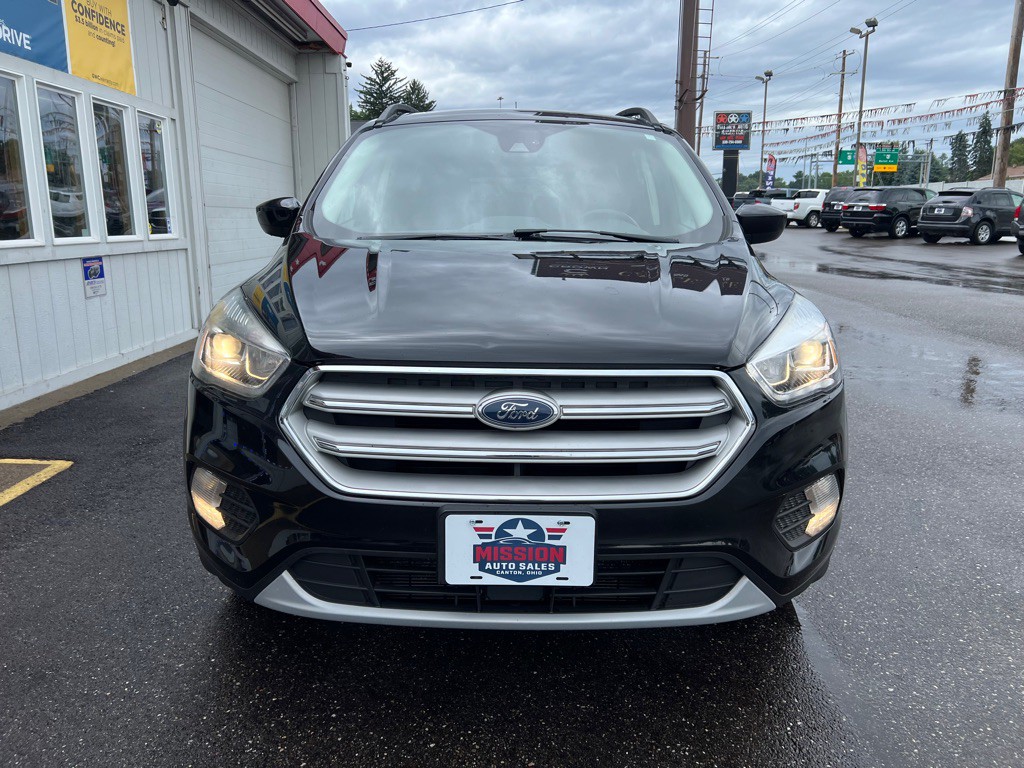 2018 Ford Escape Image 2