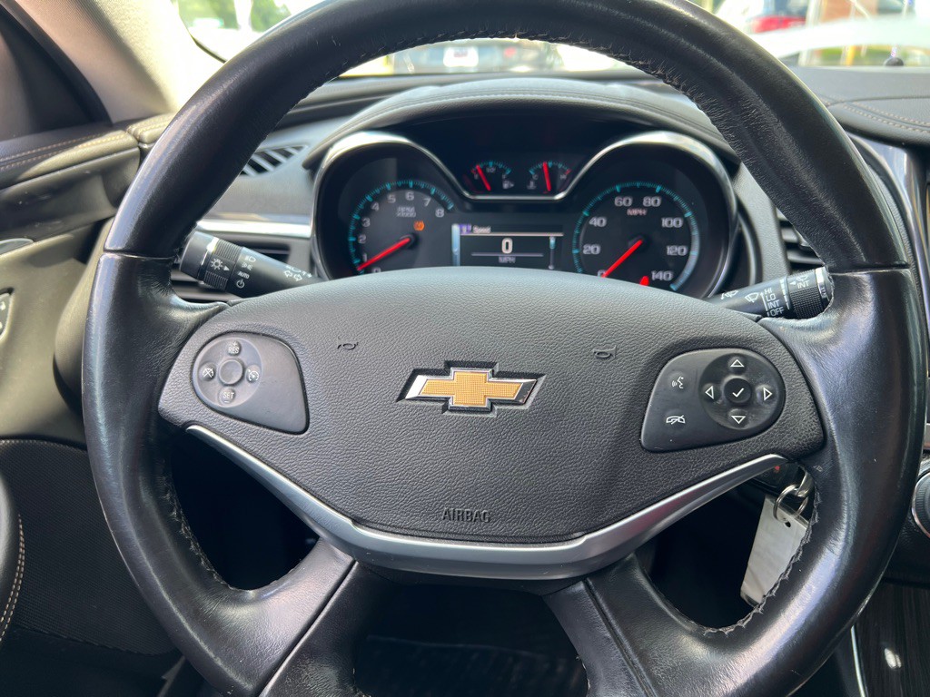 2016 Chevrolet Impala Image 13