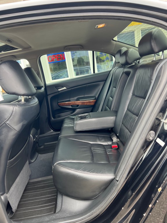 2012 Honda Accord Image 9