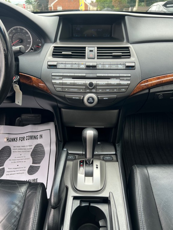 2012 Honda Accord Image 16