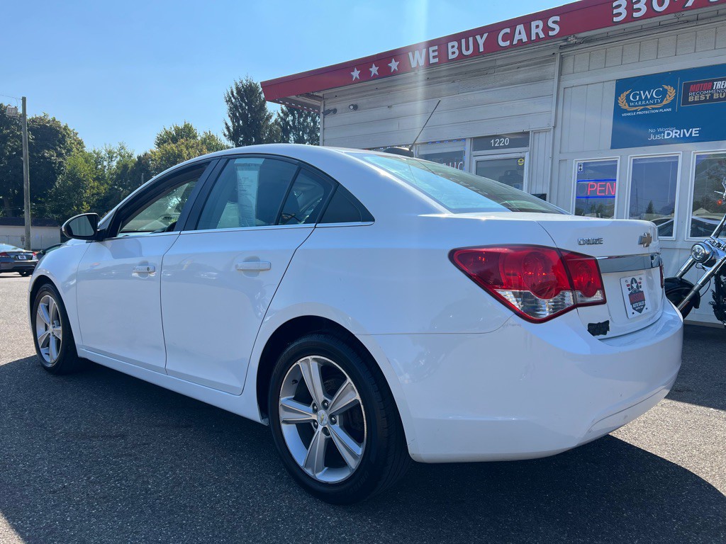 2016 Chevrolet Cruze Image 4
