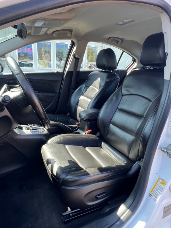 2016 Chevrolet Cruze Image 9