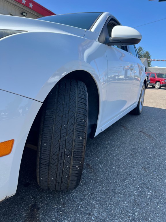 2016 Chevrolet Cruze Image 18