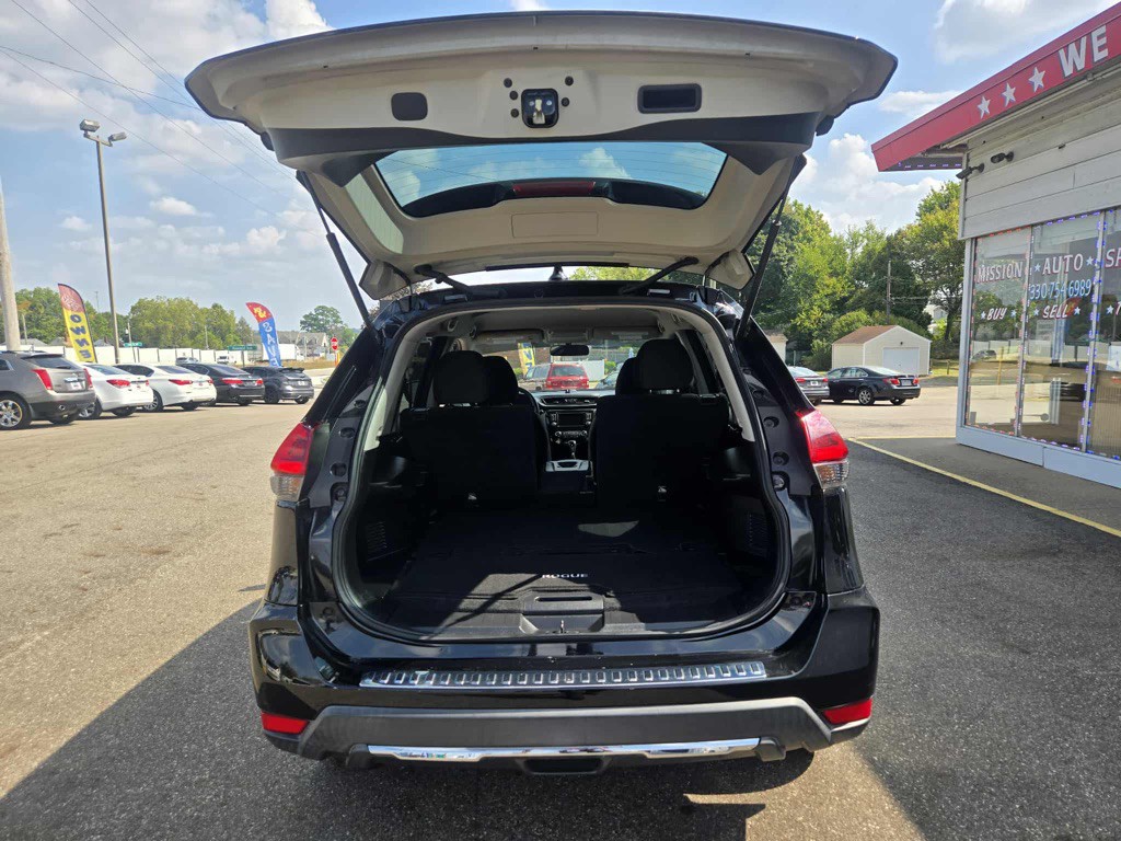 2018 Nissan Rogue Image 7
