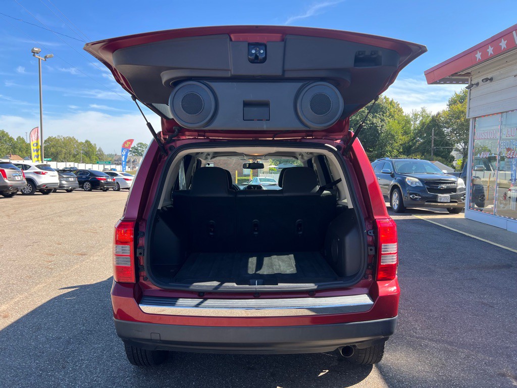 2015 Jeep Patriot Image 9