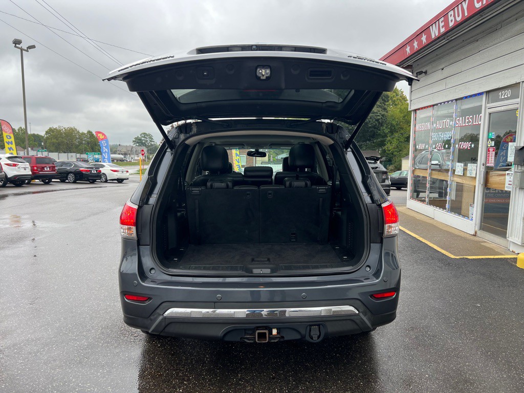 2013 Nissan Pathfinder Image 8