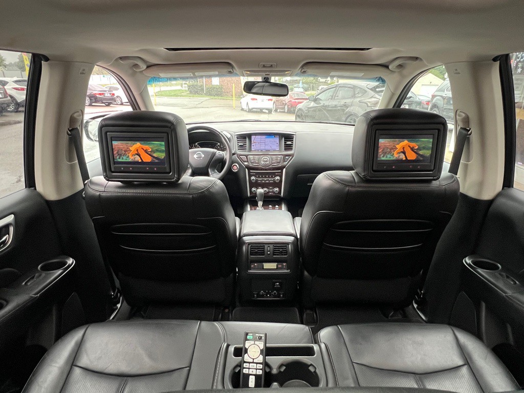 2013 Nissan Pathfinder Image 13