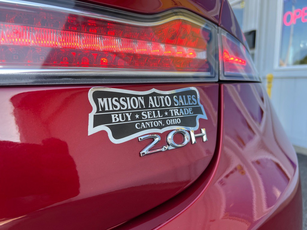 2014 Lincoln MKZ Image 8