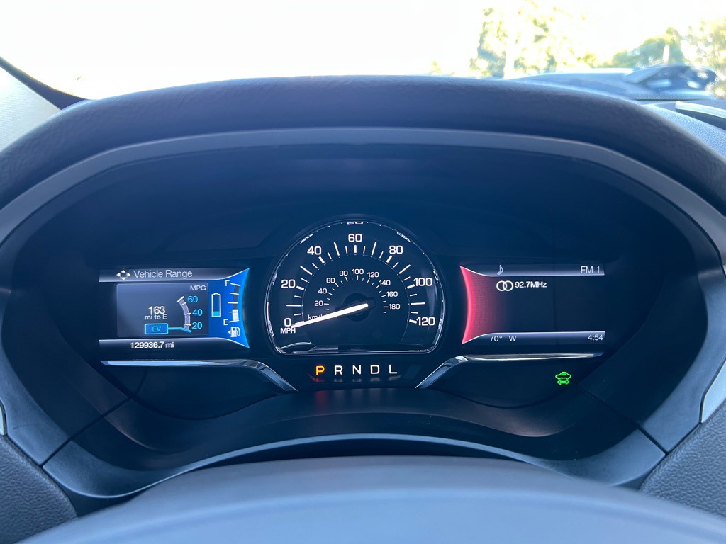2014 Lincoln MKZ Image 19