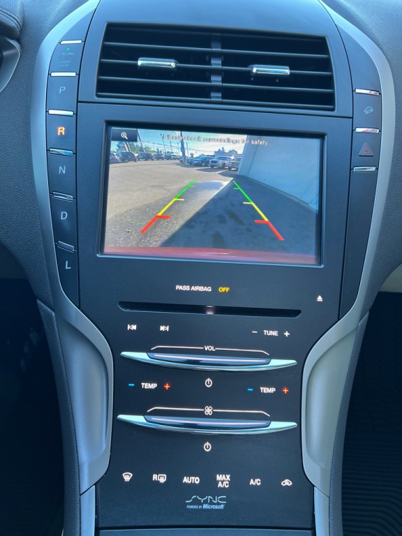 2014 Lincoln MKZ Image 22