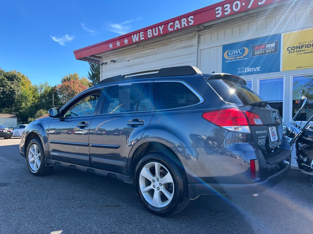 2014 Subaru Outback Image 4