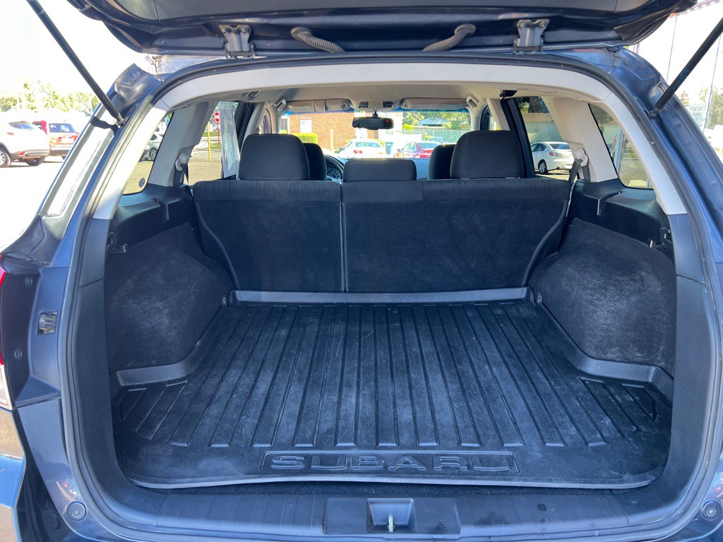 2014 Subaru Outback Image 10