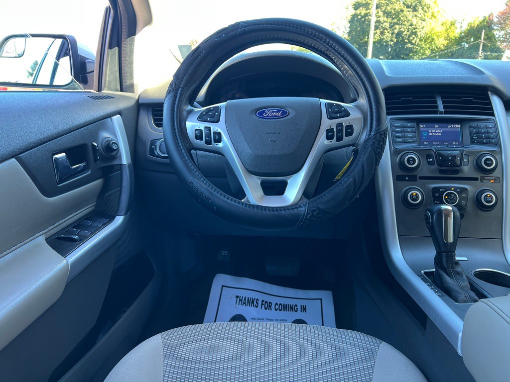 2014 Ford Edge Image 16