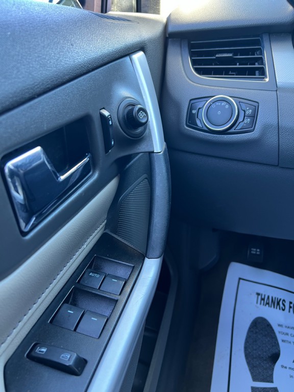 2014 Ford Edge Image 21