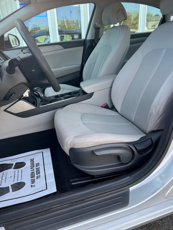 2015 Hyundai Sonata Image 11