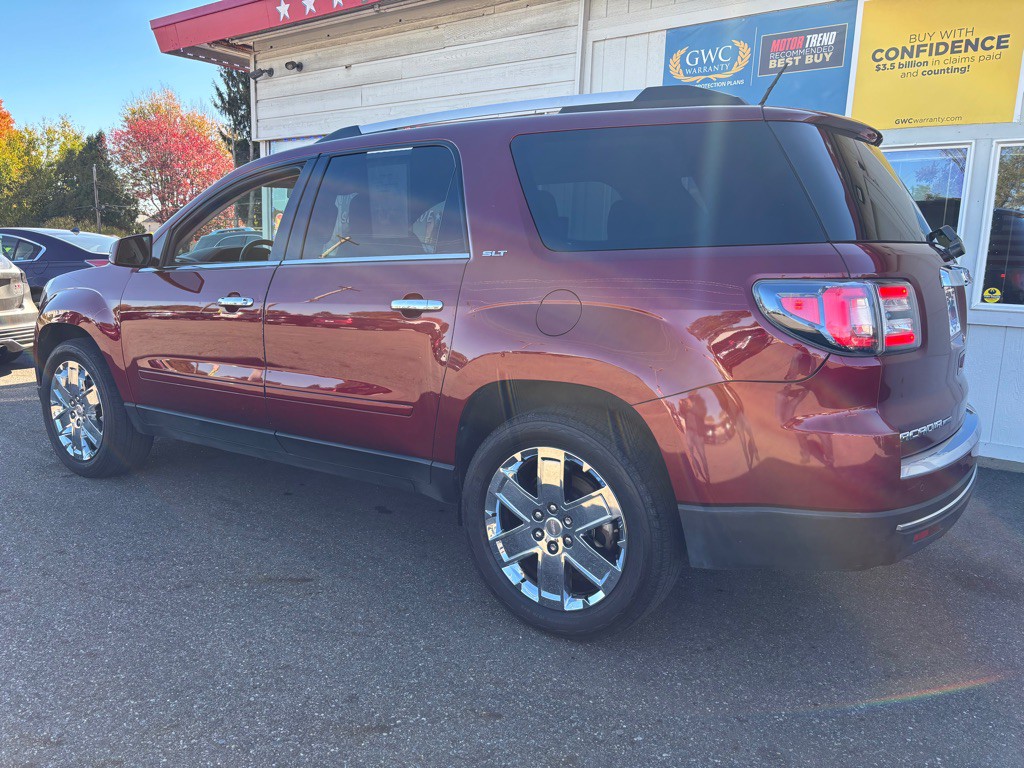 2017 GMC Acadia Image 4