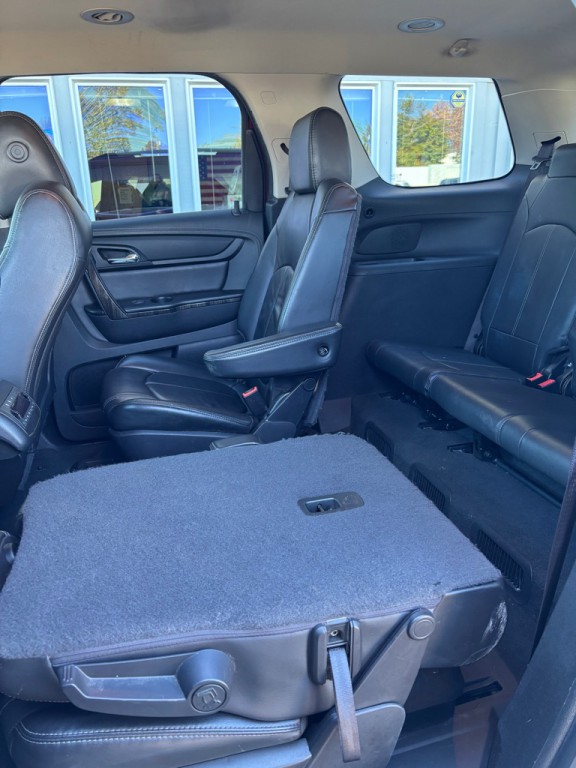 2017 GMC Acadia Image 13