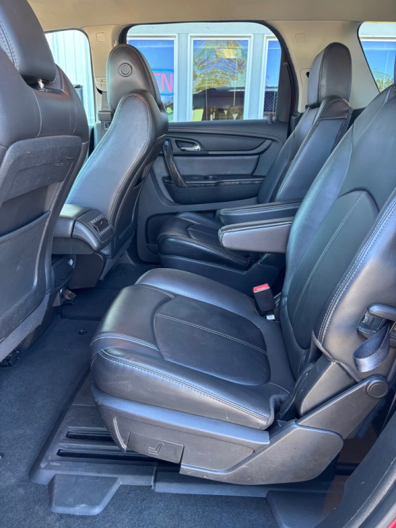 2017 GMC Acadia Image 14