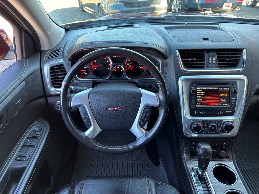 2017 GMC Acadia Image 17