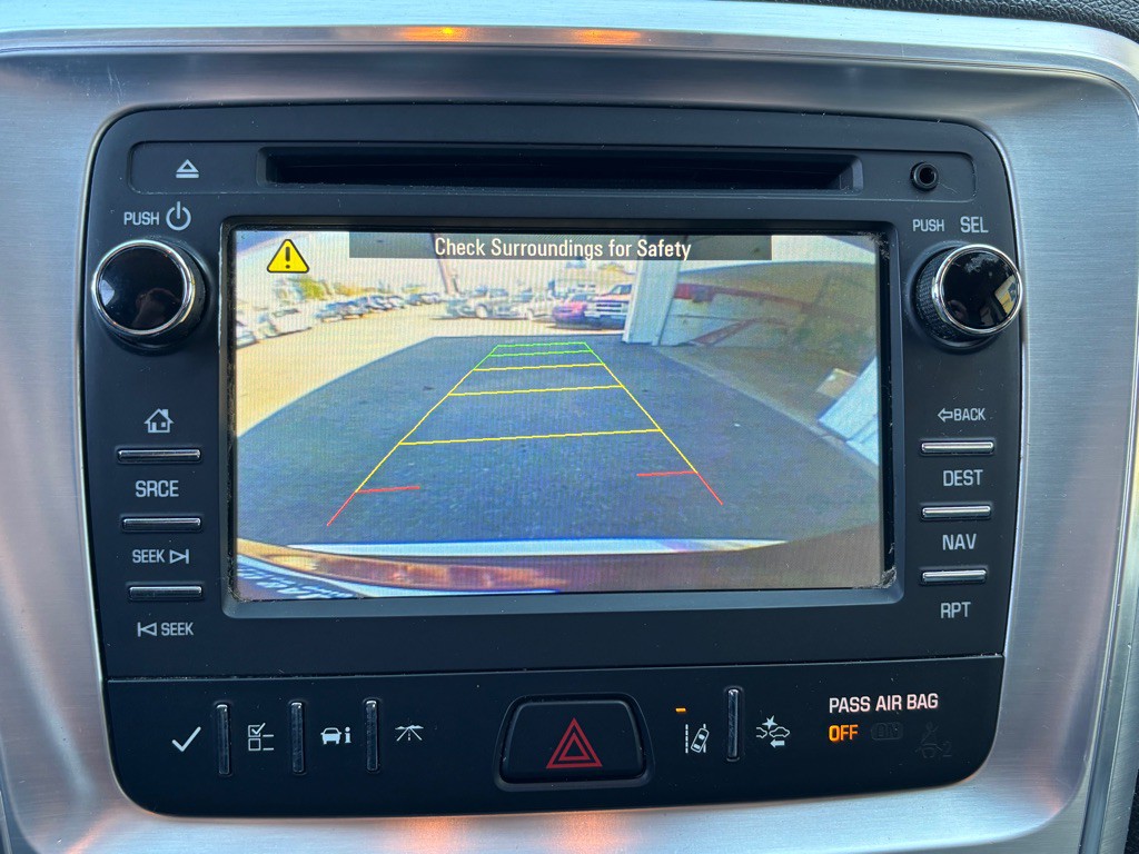 2017 GMC Acadia Image 23