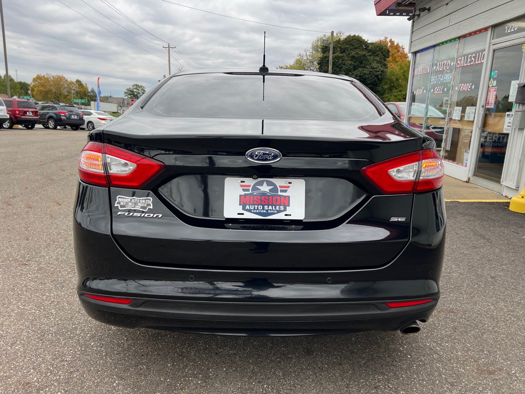 2016 Ford Fusion Image 6