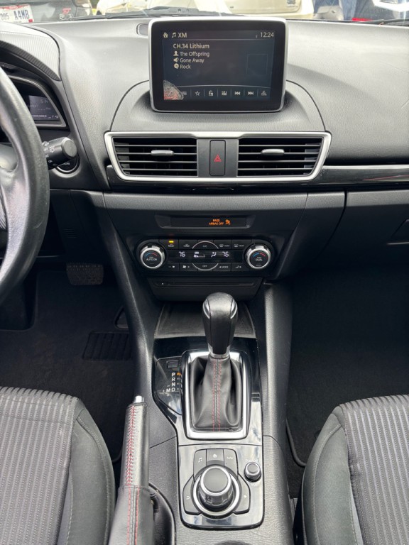 2015 Mazda Mazda3 Image 11