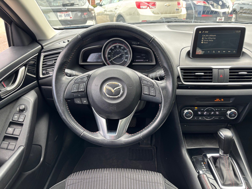 2015 Mazda Mazda3 Image 12