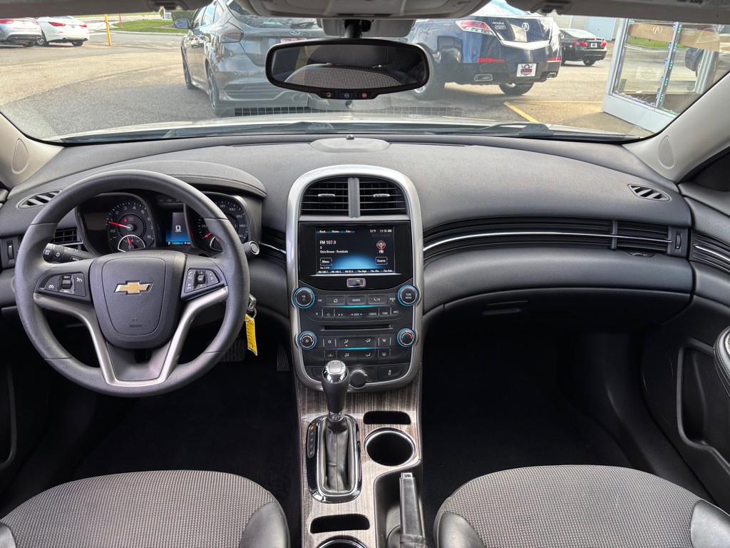 2015 Chevrolet Malibu Image 11