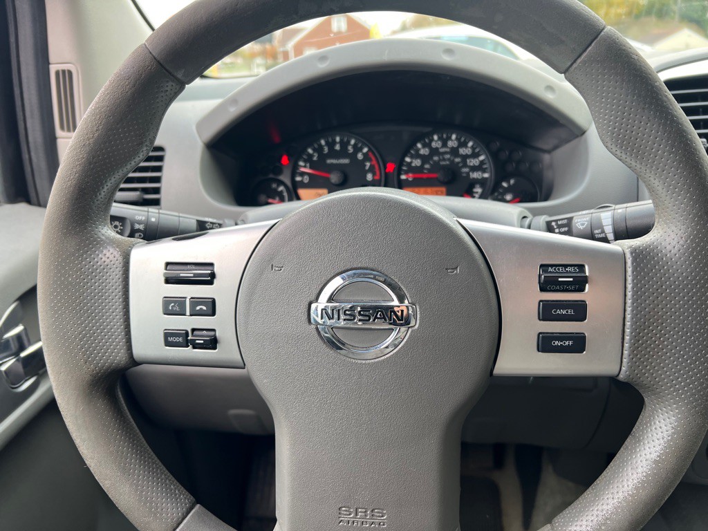 2014 Nissan Frontier Image 15