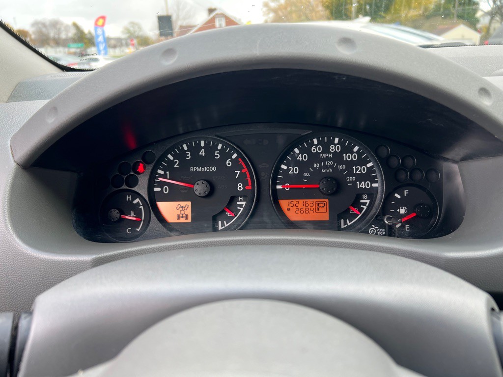 2014 Nissan Frontier Image 16