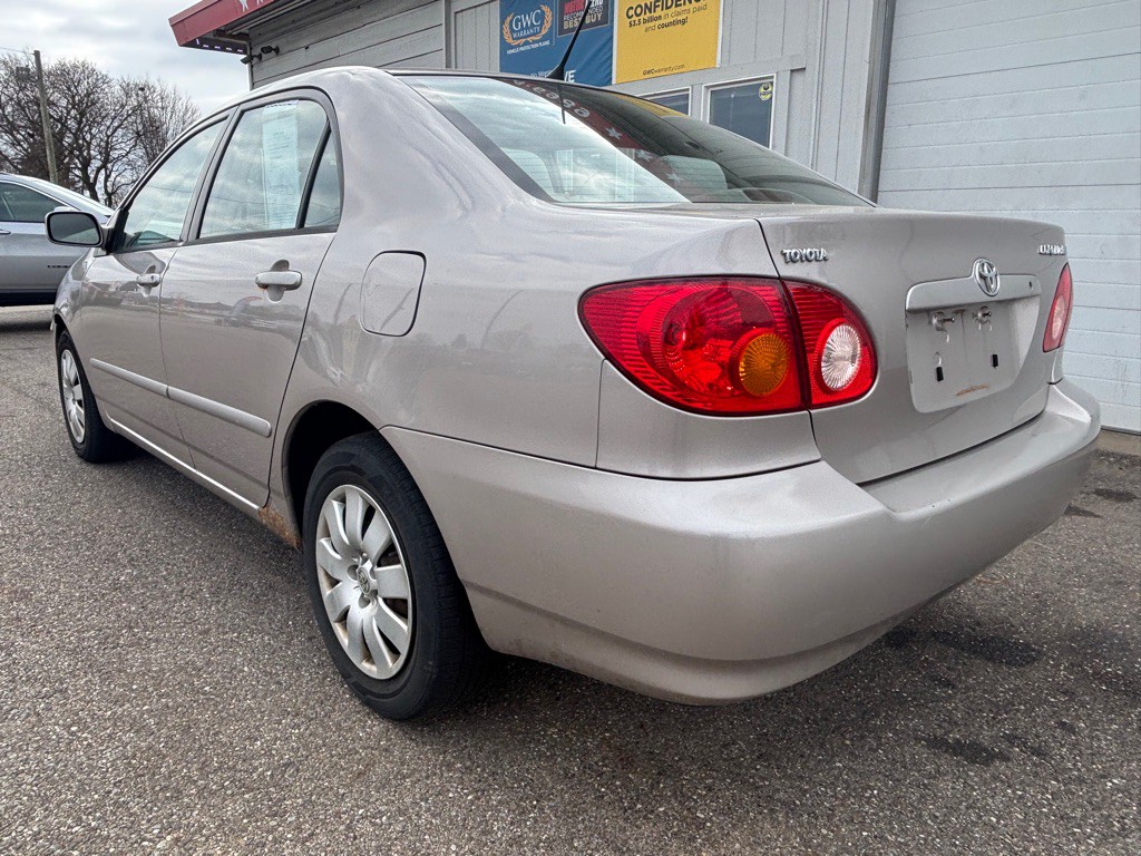 2003 Toyota Corolla Image 4