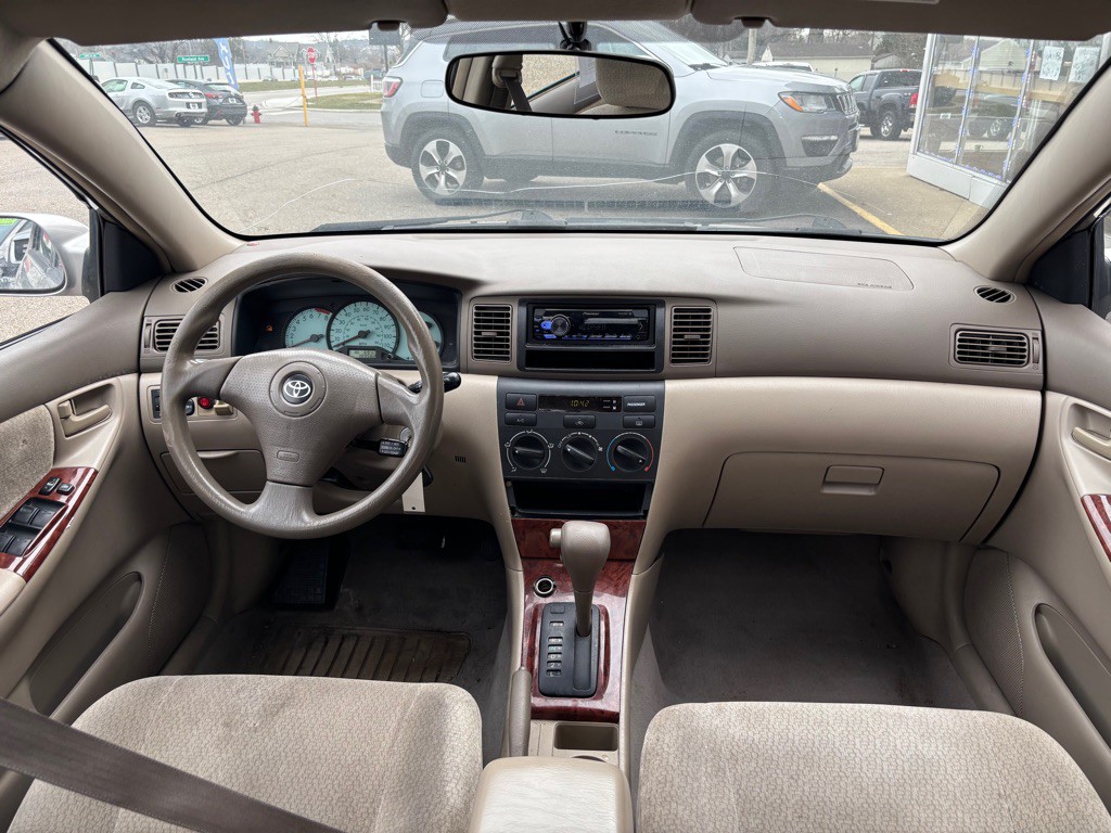2003 Toyota Corolla Image 9