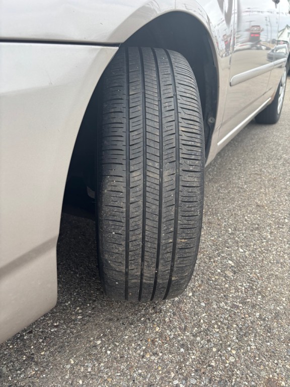 2003 Toyota Corolla Image 13