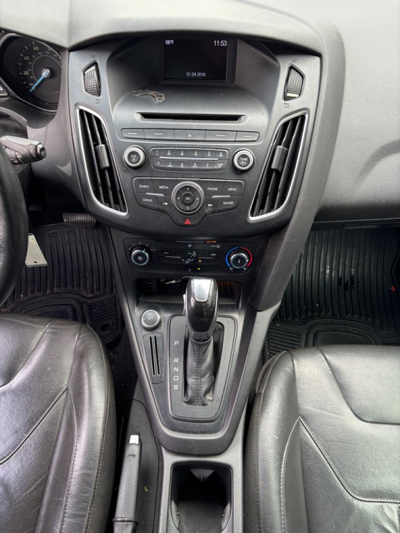 2015 Ford Focus Image 15