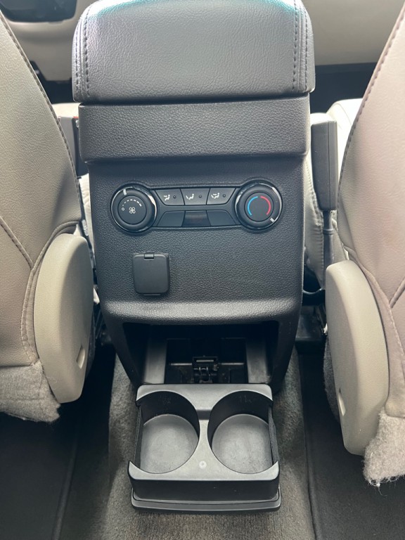 2015 Ford Explorer Image 14