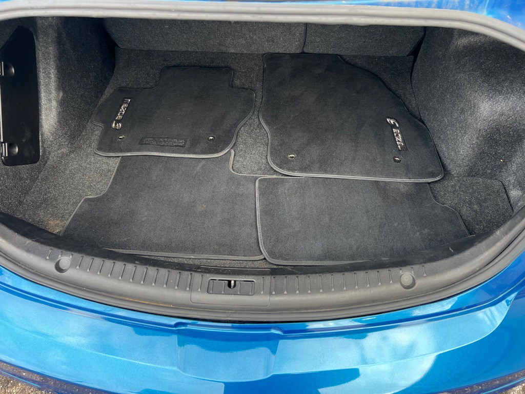 2012 Mazda Mazda3 Image 8