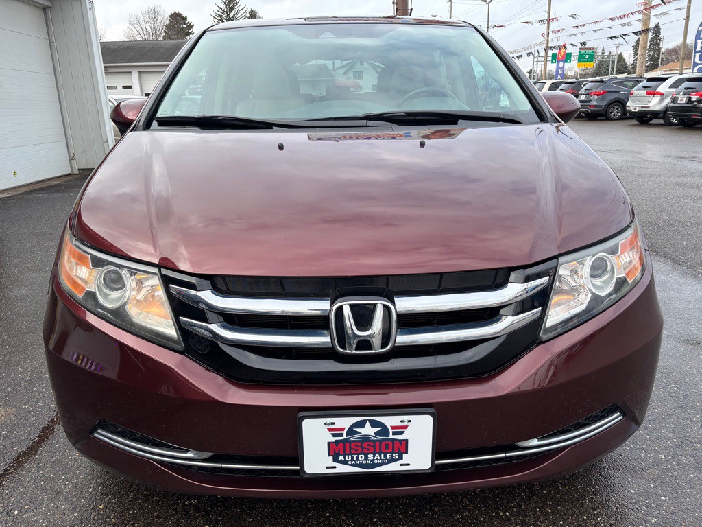 2016 Honda Odyssey Image 2