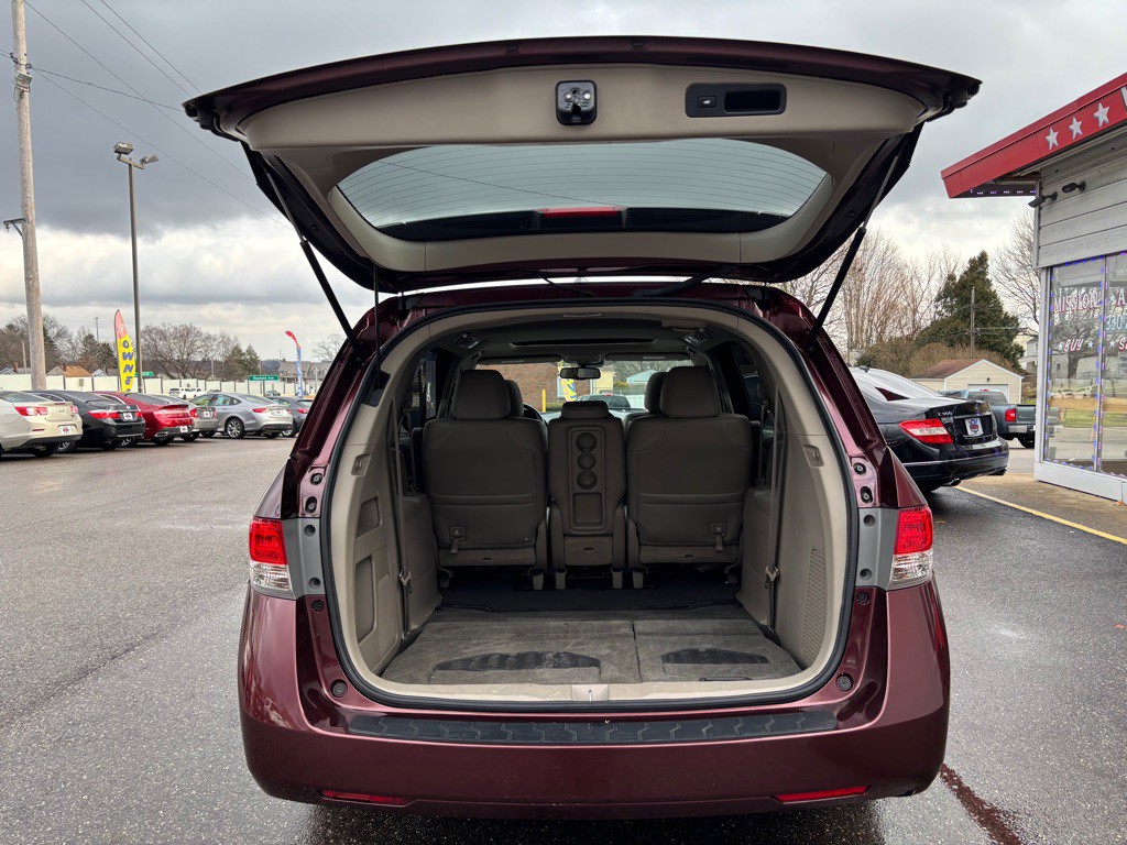 2016 Honda Odyssey Image 7