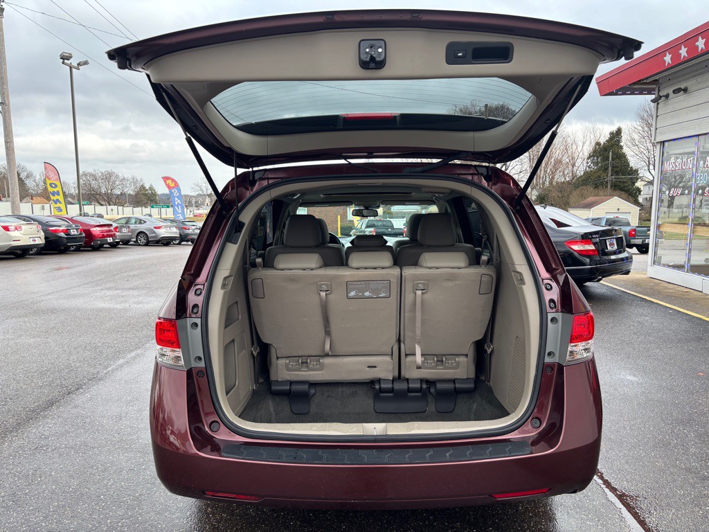 2016 Honda Odyssey Image 8