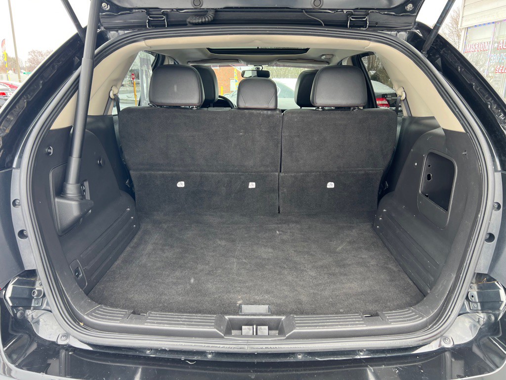 2013 Ford Edge Image 8