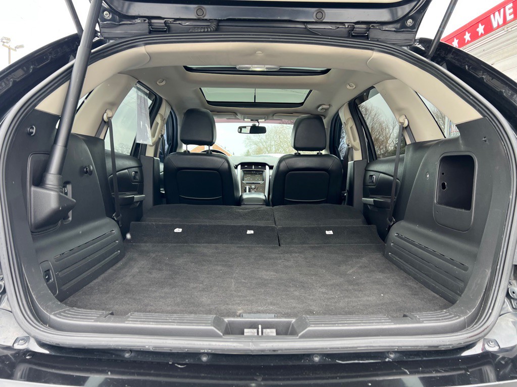 2013 Ford Edge Image 9