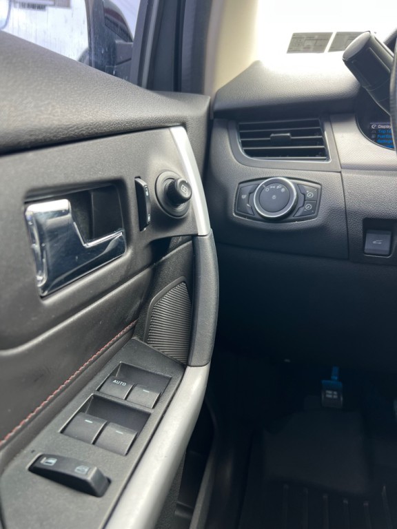 2013 Ford Edge Image 25