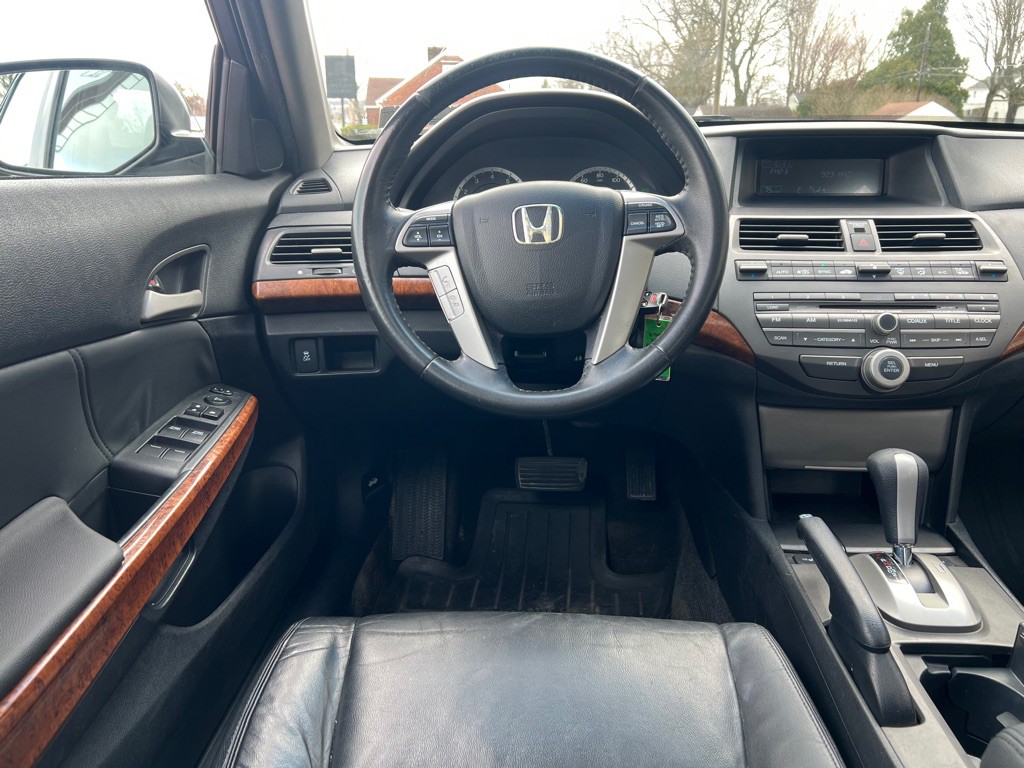 2012 Honda Accord Image 13