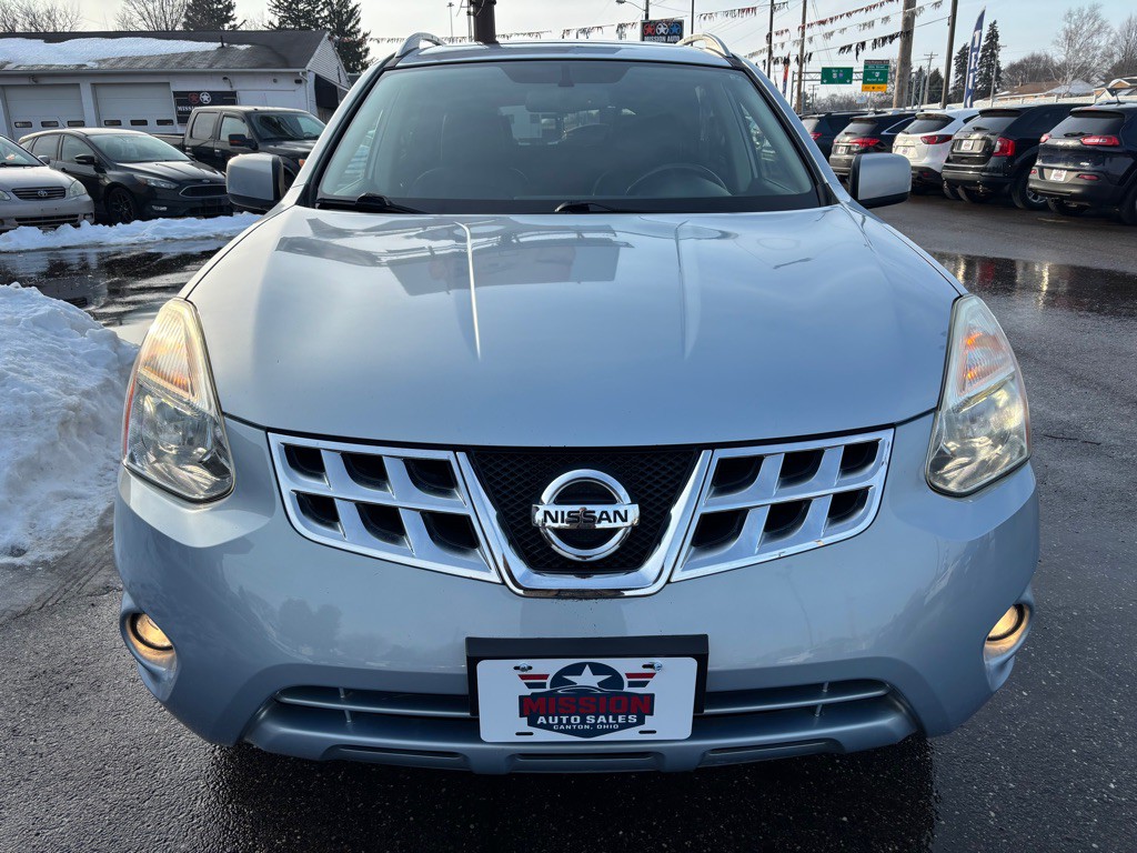 2011 Nissan Rogue Image 2