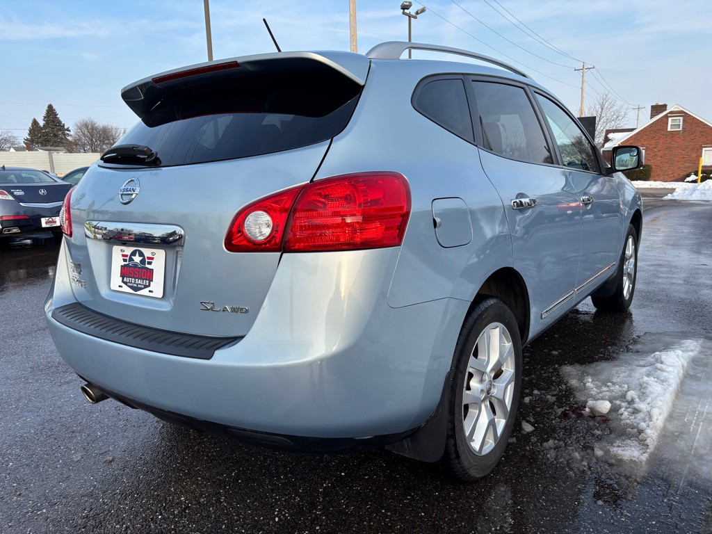 2011 Nissan Rogue Image 5