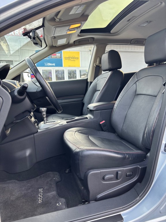 2011 Nissan Rogue Image 9